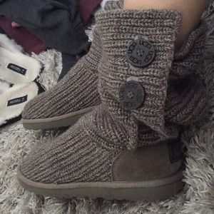Knitted Grey Uggs